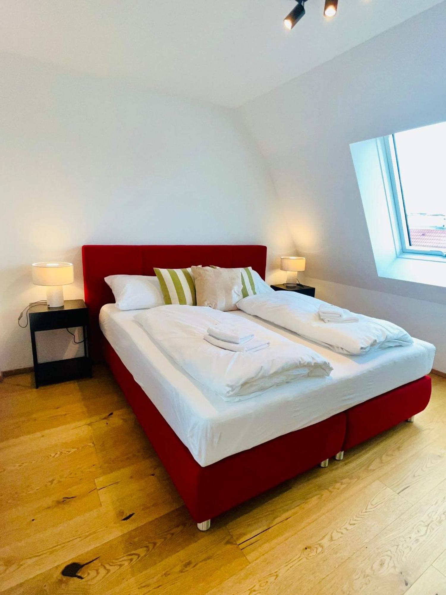 Orestaliving - Penthouse With Designer Renovation Vídeň Exteriér fotografie